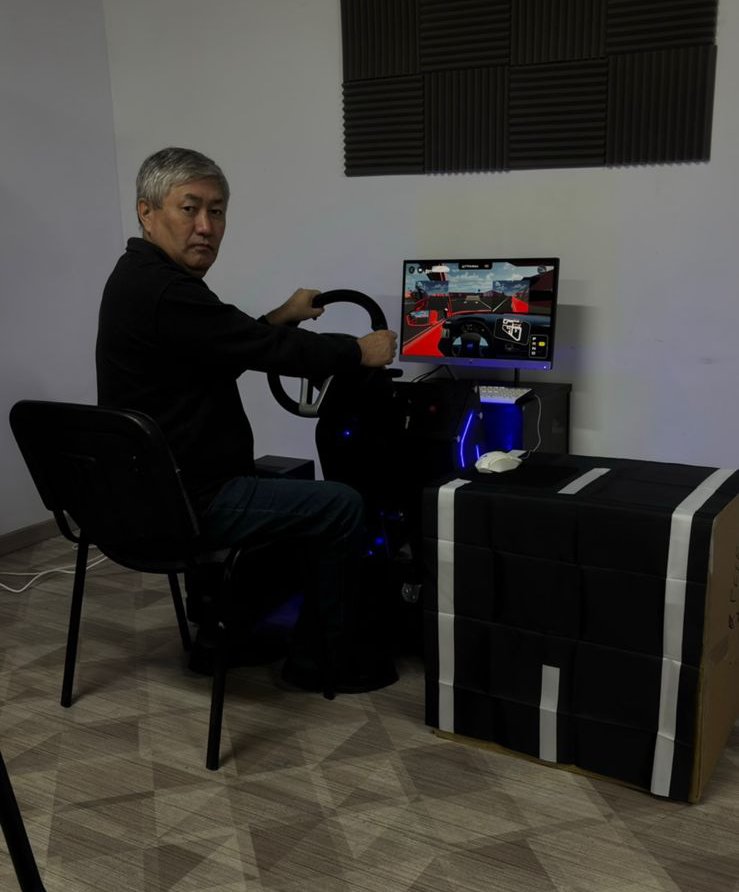 Занятие на автотренажёре